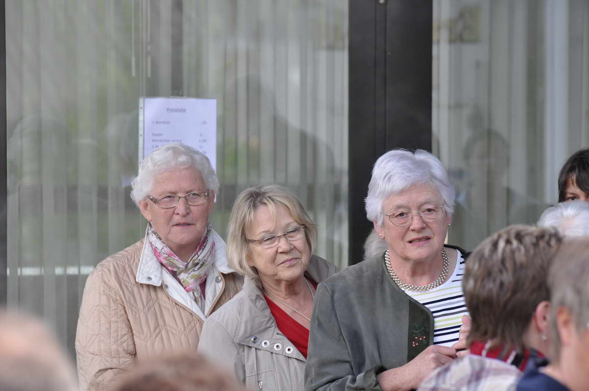 2012-05-13 Kirchenfest HB 090.jpg